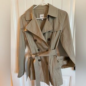 Gap Women's Tan Trench Coat